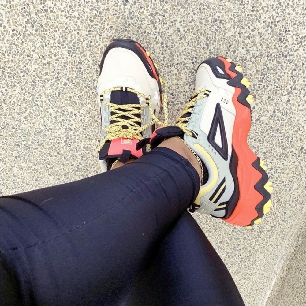 🆕 Women's Oakmont TR Sneakers - Picture 5 of 5